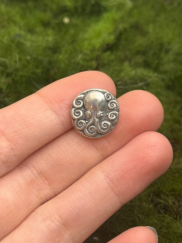 Sterling Silver Small Octopus Button