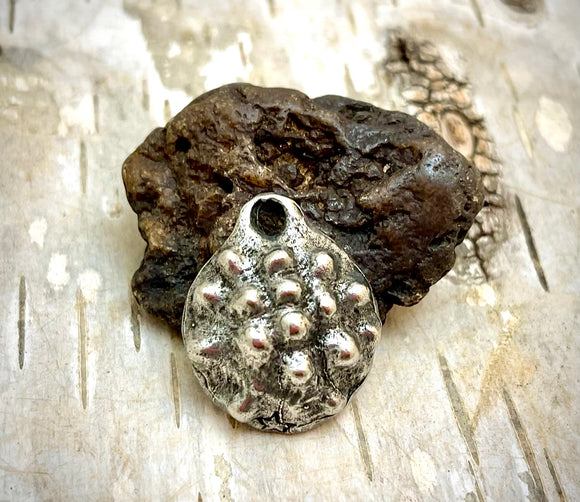 Bumpy Shell Resin Bezel – GreenGirlStudios