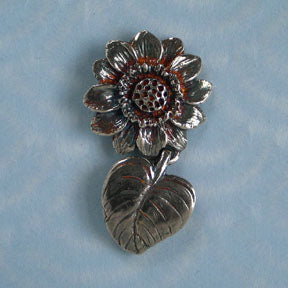 SC001-Green Girl Studios Large Sunflower Clasp Silver